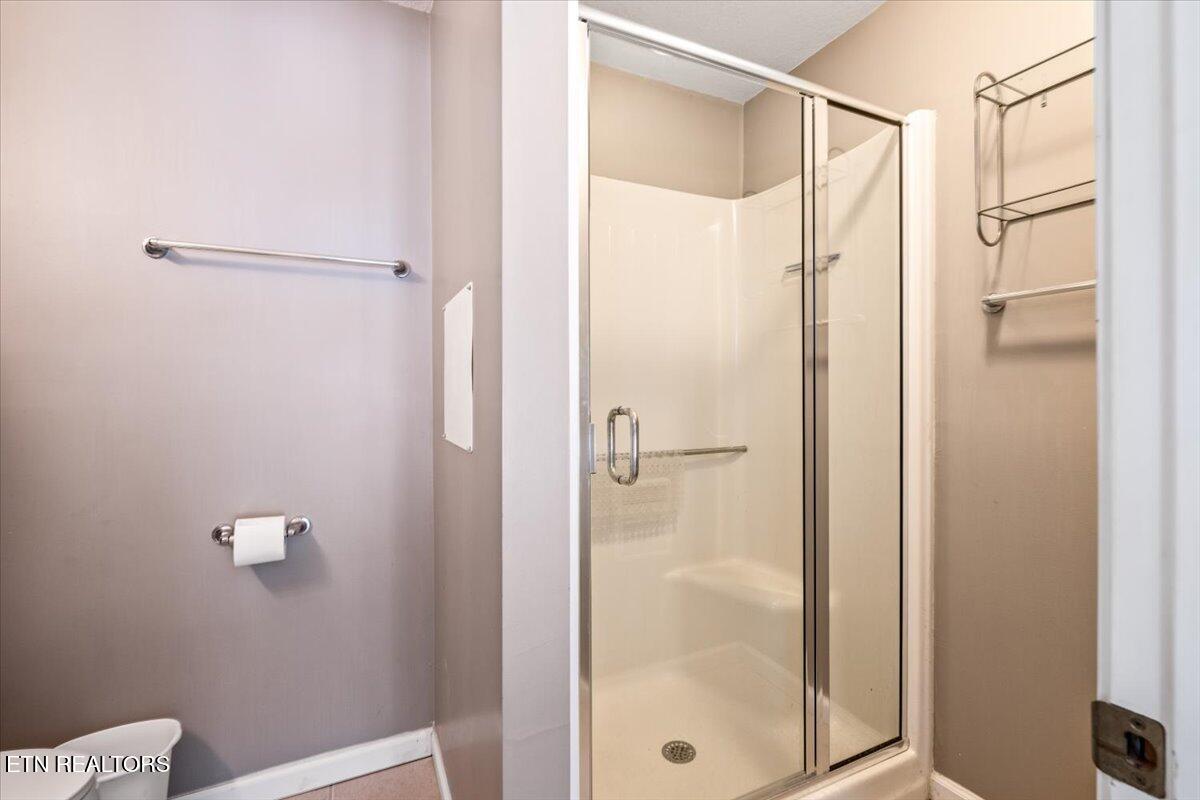 939 East Norris Point Road La Follette, TN 37766 - Photo 53 of 60 53-E Norris