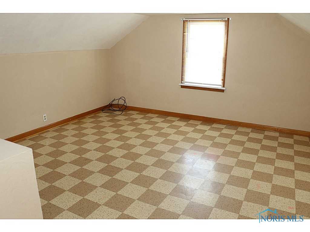 2819 Claredale Road Toledo, OH 43613 - Photo 9 of 14 Gallery Image 9