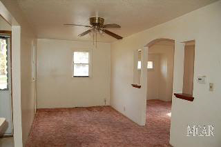 8530 Summerfield Road Lambertville, MI 48144 - Photo 7 of 11 DINING ROOM