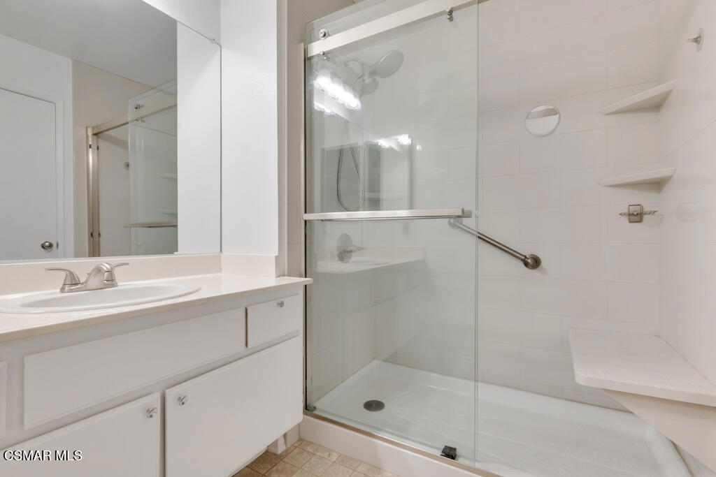 2776 Erringer Road, Unit 19 Simi Valley, CA 93065 - Photo 21 of 43
