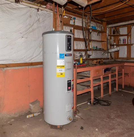 $100,000 | 104 Dufour Road, Madawaska, ME 04756