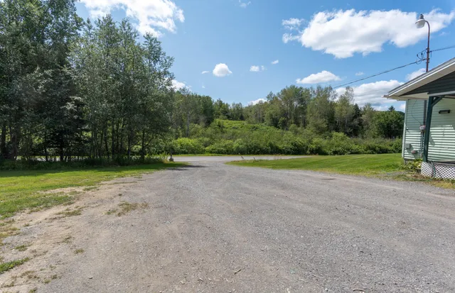 $100,000 | 104 Dufour Road, Madawaska, ME 04756