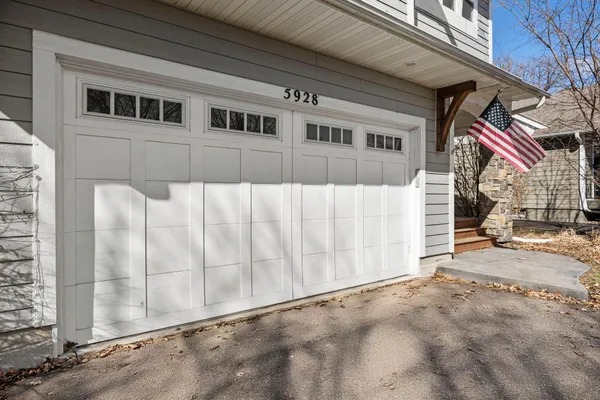$1,190,000 | 5928 Wooddale Avenue, Edina, MN 55424