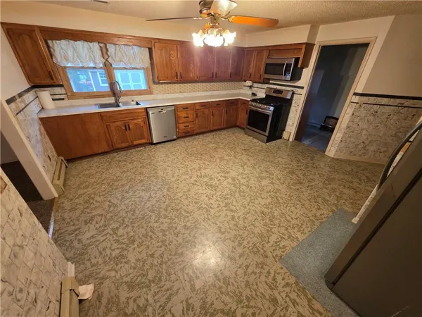 $169,900 | 1604 College Street, Lamar, MO 64759