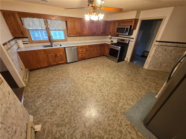 $179,900 | 1604 College Street, Lamar, MO 64759