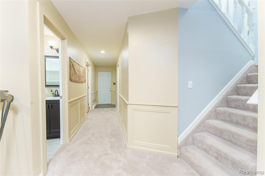 5670 North Fowlerville Road Fowlerville, MI 48836 - Photo 14 of 31 Gallery Image 14