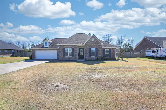 $315,000 | 16345 Cheyenne Drive, Iowa, LA 70647