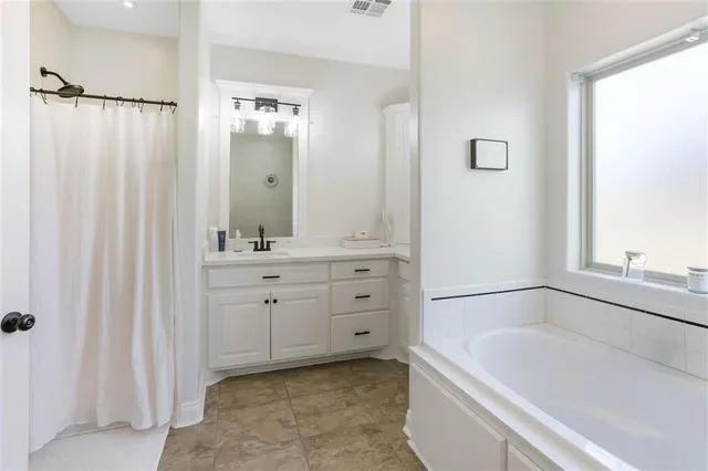 $315,000 | 16345 Cheyenne Drive, Iowa, LA 70647