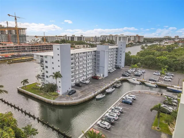 $389,788 | 1536 Southeast 15th Court, Unit 310, Deerfield Beach, FL 33441