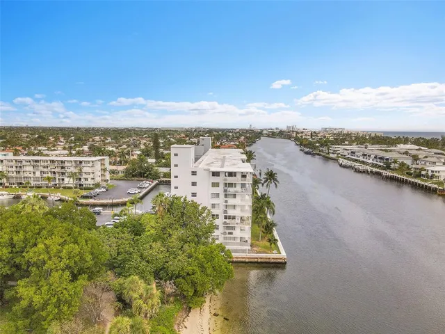 $389,788 | 1536 Southeast 15th Court, Unit 310, Deerfield Beach, FL 33441