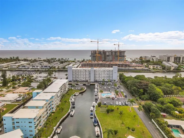 $389,788 | 1536 Southeast 15th Court, Unit 310, Deerfield Beach, FL 33441