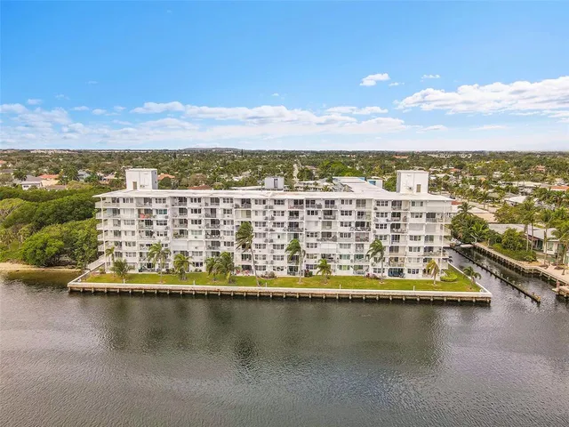 $389,788 | 1536 Southeast 15th Court, Unit 310, Deerfield Beach, FL 33441