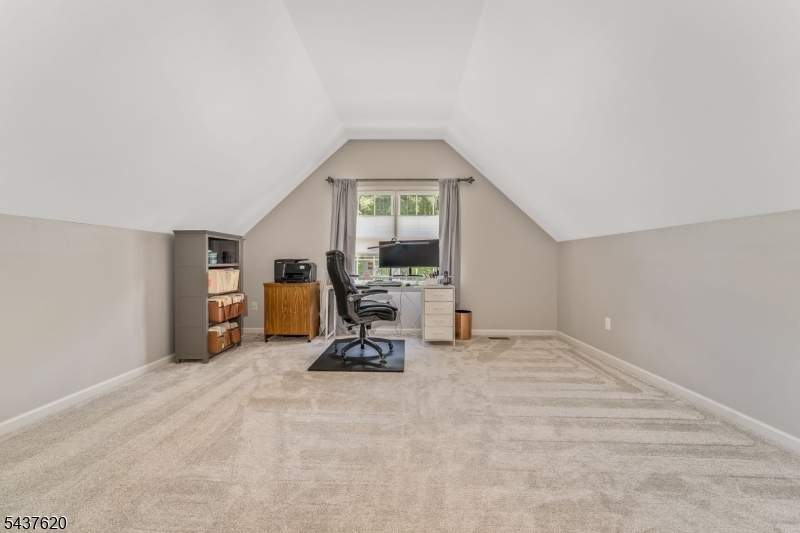 12 Wyckoff Road Hampton, NJ 08827 - Photo 20 of 40
