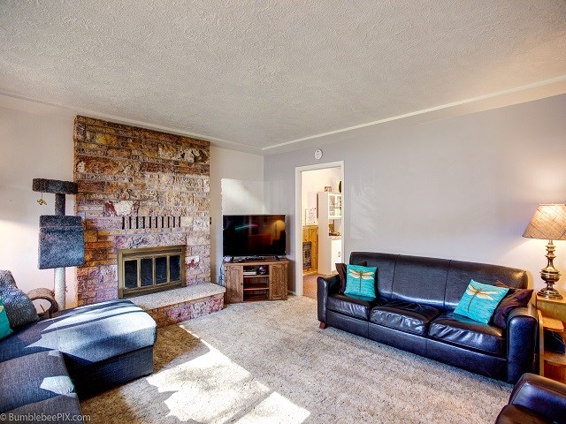 214 North Whipple Road Spokane Valley, WA 99206 - Photo 3 of 20 Gallery Image 3