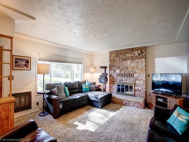 214 North Whipple Road Spokane Valley, WA 99206 - Photo 4 of 20 Gallery Image 4