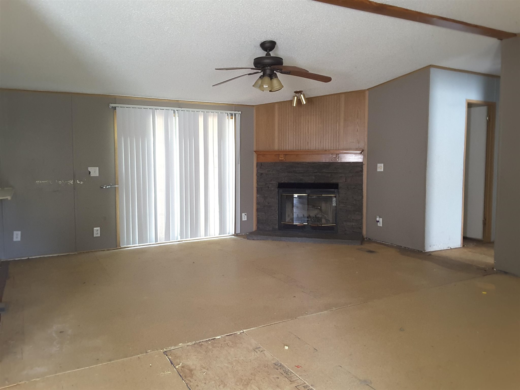 264 Sweet Gum Road Spartanburg, SC 29307 - Photo 3 of 13