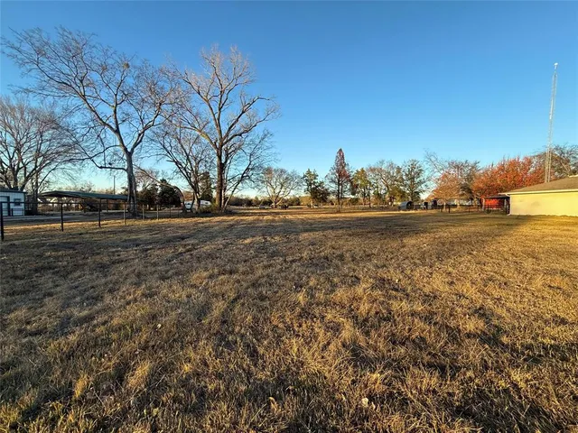 $273,400 | 332 Vz County Road 3439, Wills Point, TX 75169