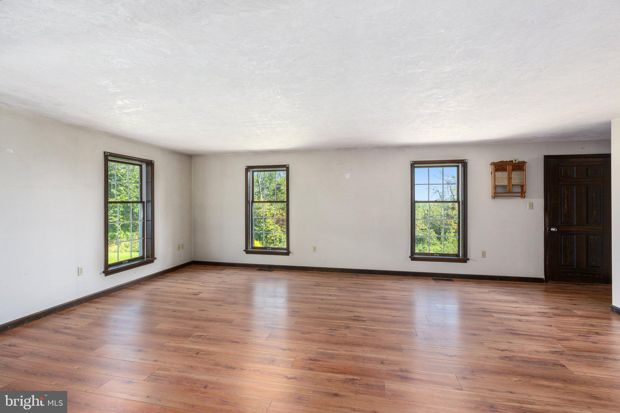 230 West Branch Road Barto, PA 19504 - Photo 8 of 38 Gallery Image 8