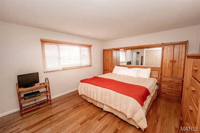 $339,900 | 624 Sandy Oak Drive, Manchester, MO 63021