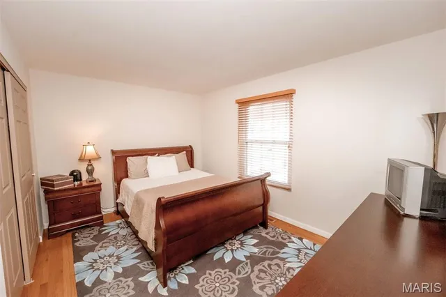 $339,900 | 624 Sandy Oak Drive, Manchester, MO 63021