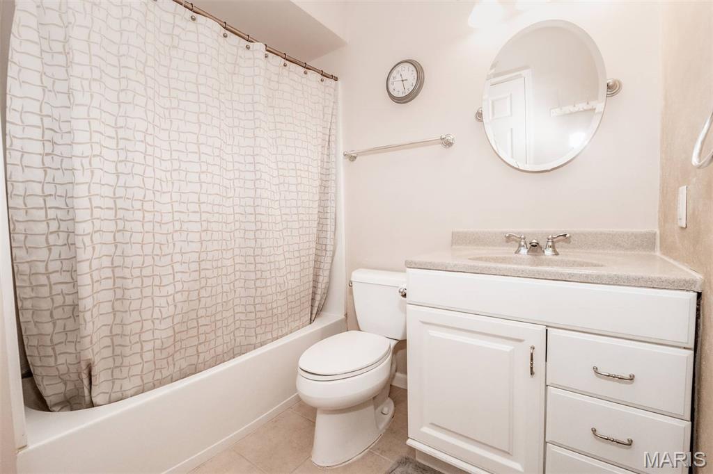 624 Sandy Oak Drive Manchester, MO 63021 - Photo 22 of 38