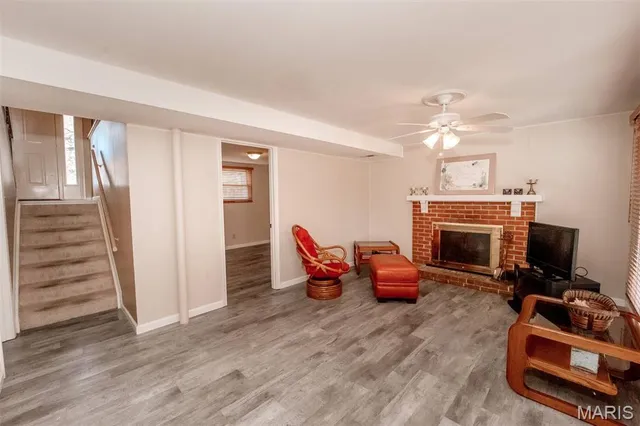 $339,900 | 624 Sandy Oak Drive, Manchester, MO 63021