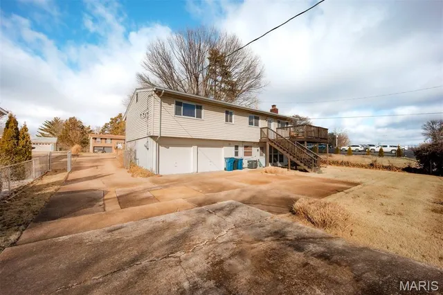 $339,900 | 624 Sandy Oak Drive, Manchester, MO 63021