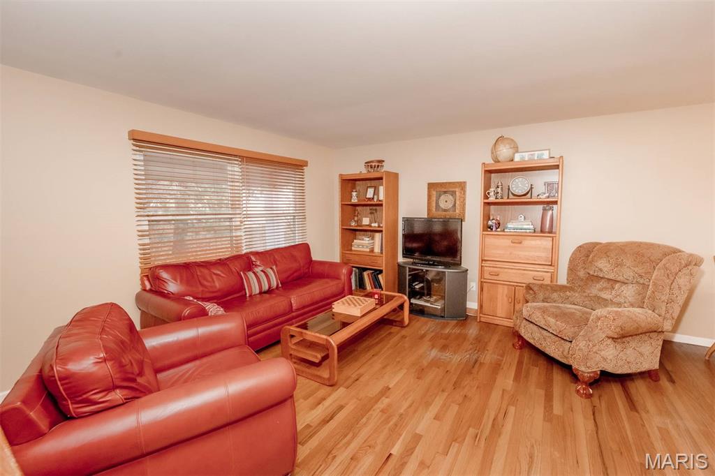 624 Sandy Oak Drive Manchester, MO 63021 - Photo 6 of 38