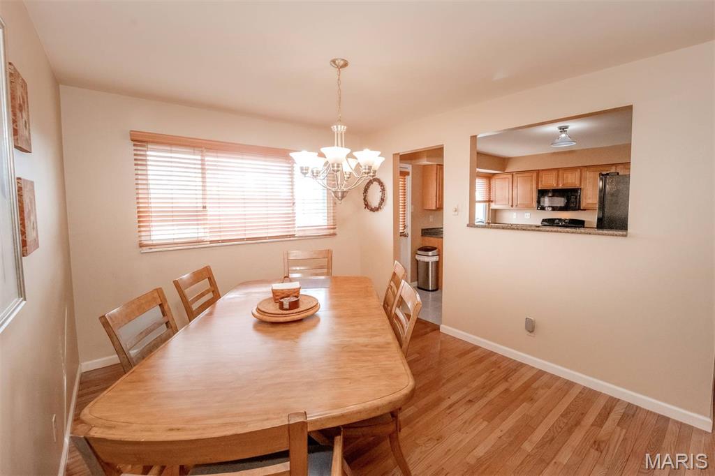 624 Sandy Oak Drive Manchester, MO 63021 - Photo 10 of 38