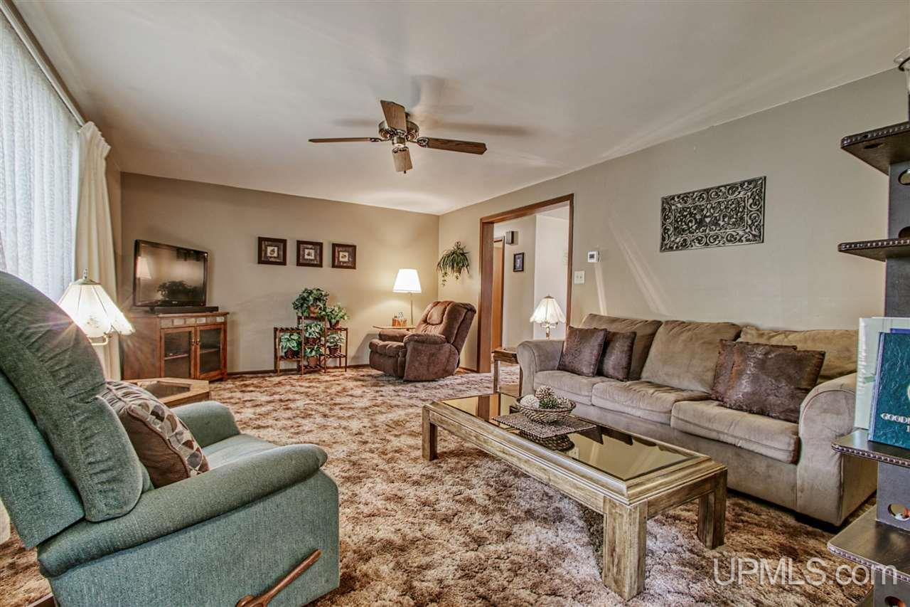 313 Main Street Goodman, WI 54125 - Photo 9 of 35 Gallery Image 9