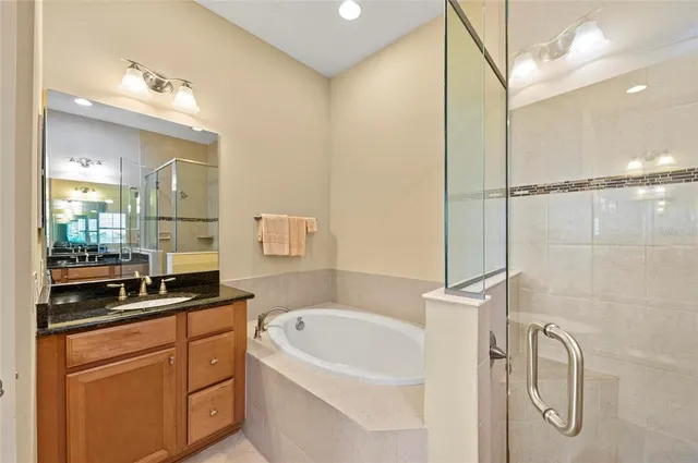 $1,125,000 | 266 Sapphire Lake Drive, Unit 202, Bradenton, FL 34209