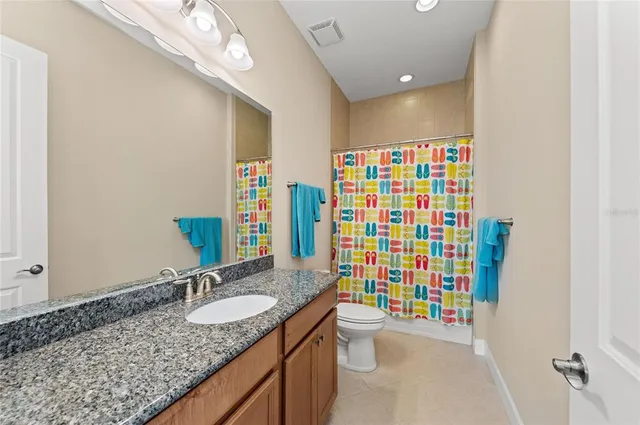 $1,125,000 | 266 Sapphire Lake Drive, Unit 202, Bradenton, FL 34209