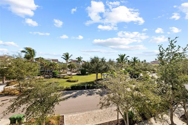 $1,125,000 | 266 Sapphire Lake Drive, Unit 202, Bradenton, FL 34209