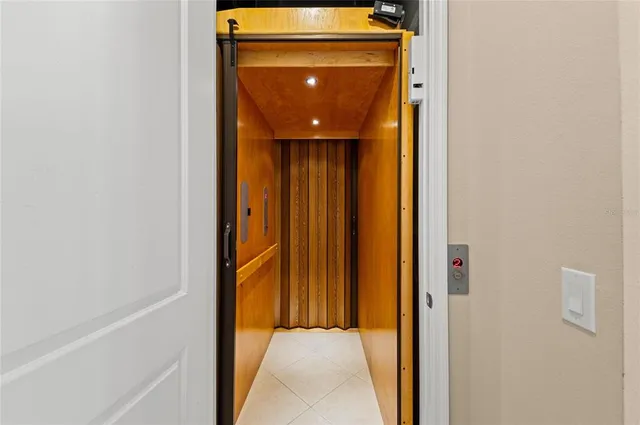 $1,125,000 | 266 Sapphire Lake Drive, Unit 202, Bradenton, FL 34209