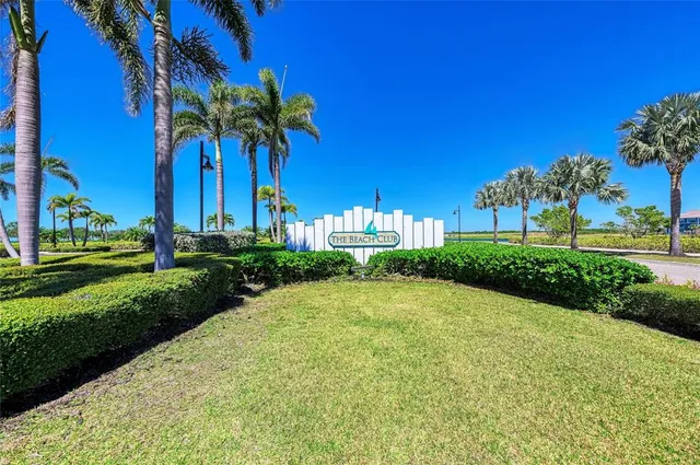 $1,125,000 | 266 Sapphire Lake Drive, Unit 202, Bradenton, FL 34209