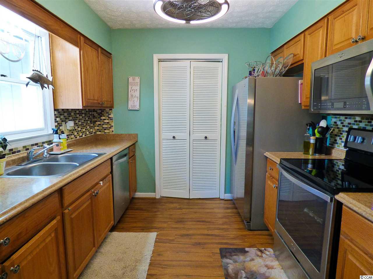 320 Stratford Place Murrells Inlet, SC 29576 - Photo 9 of 20 Gallery Image 9