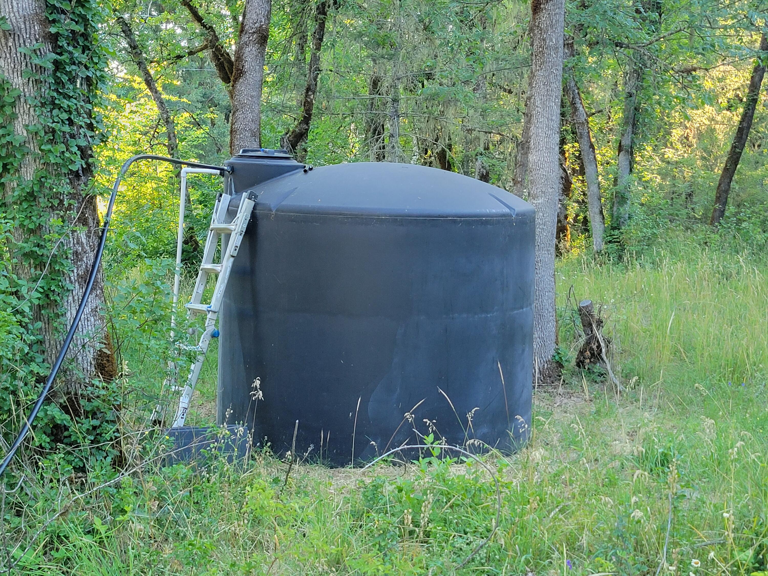 1021 Greenview Road Cave Junction, OR 97523 - Photo 15 of 27 13- bottom water tank 2,500 gal