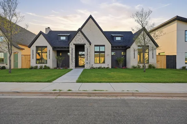 $899,000 | 14807 Oxford Avenue, Lubbock, TX 79423