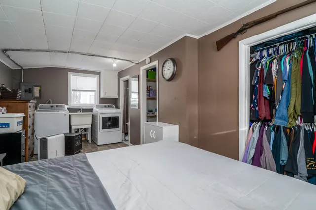 $144,900 | 1221 Knight Avenue North, Thief River Falls, MN 56701