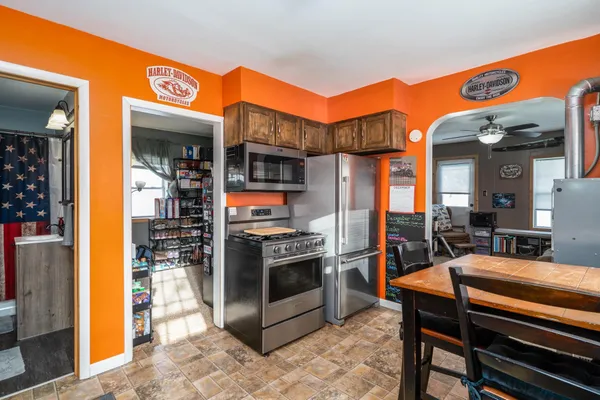 $144,900 | 1221 Knight Avenue North, Thief River Falls, MN 56701