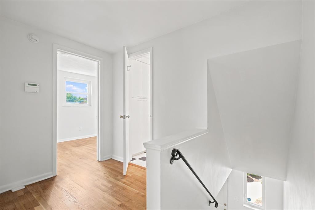 3739 Margate Road Pittsburgh, PA 15221 - Photo 25 of 45 2nd floor hall