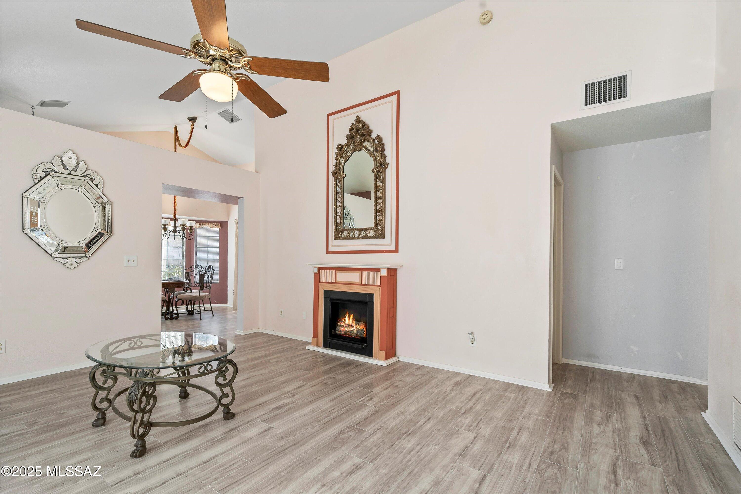 5388 South Wembly Road Tucson, AZ 85746 - Photo 11 of 27 Gallery Image 11