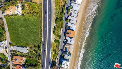a view of building and outdoor space