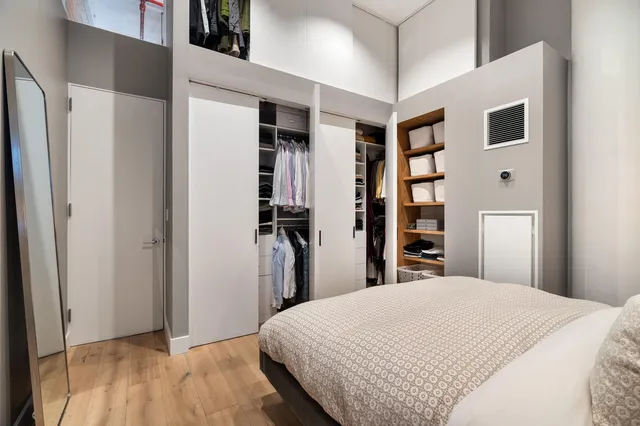 $1,980,000 | 27-28 Thomson Avenue, Unit 304 | Long Island City