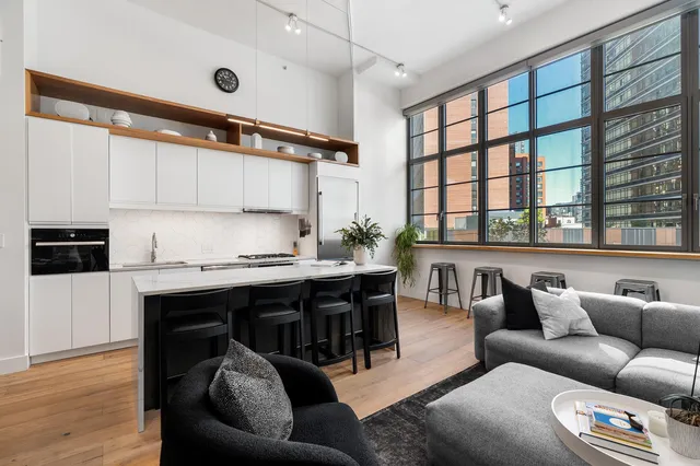 $1,980,000 | 27-28 Thomson Avenue, Unit 304 | Long Island City