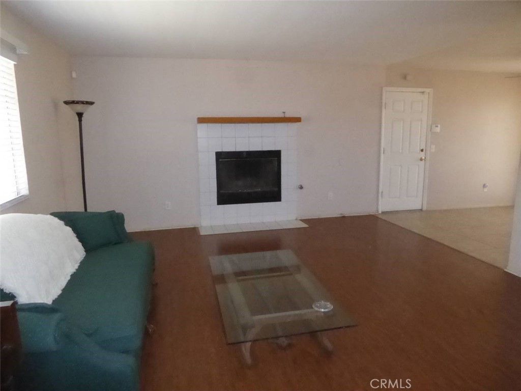 10819 Nambe Road Apple Valley, CA 92308 - Photo 2 of 20
