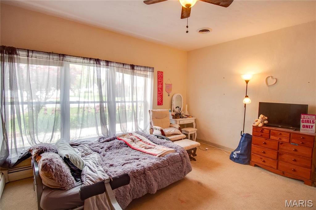 1010 Walnut Greenfield, IL 62044 - Photo 15 of 28