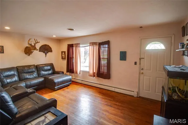 $99,000 | 1010 Walnut, Greenfield, IL 62044