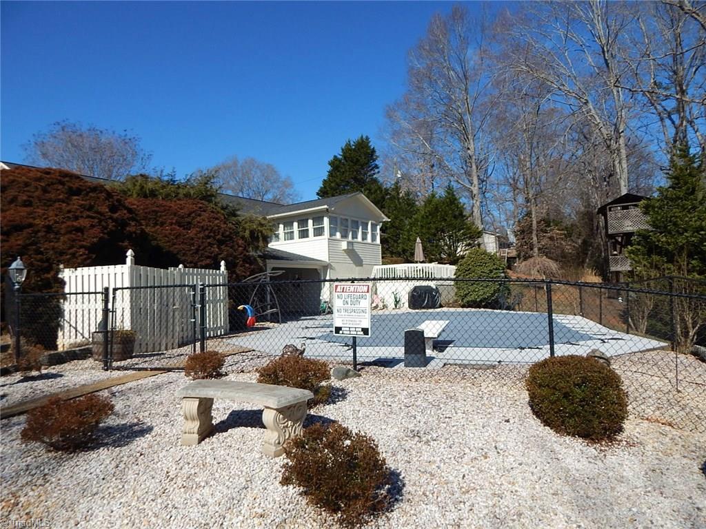151 Bon Aire Road Elkin, NC 28621 - Photo 3 of 17 Gallery Image 3