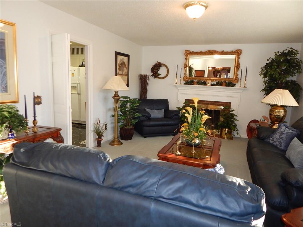 151 Bon Aire Road Elkin, NC 28621 - Photo 7 of 17 Gallery Image 7